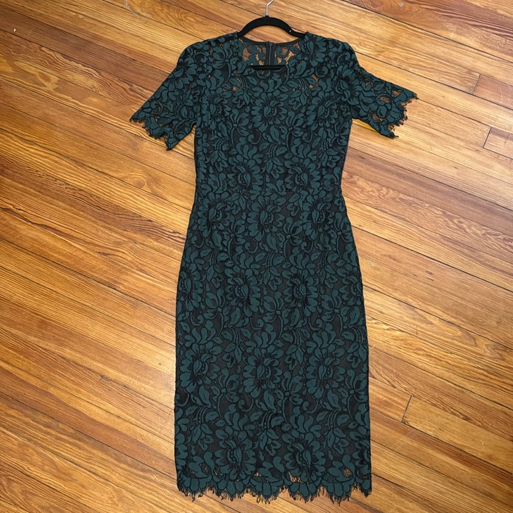 Eliza J, green lace dress size.